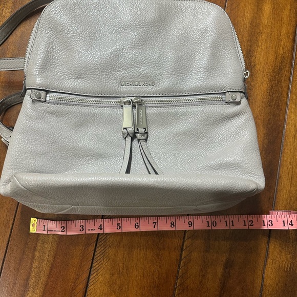 Michael Kors Light Gray Leather Backpack main image 8